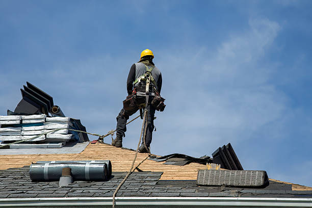 Professional Gutter Installation technician working in Santa Rosa, NM
